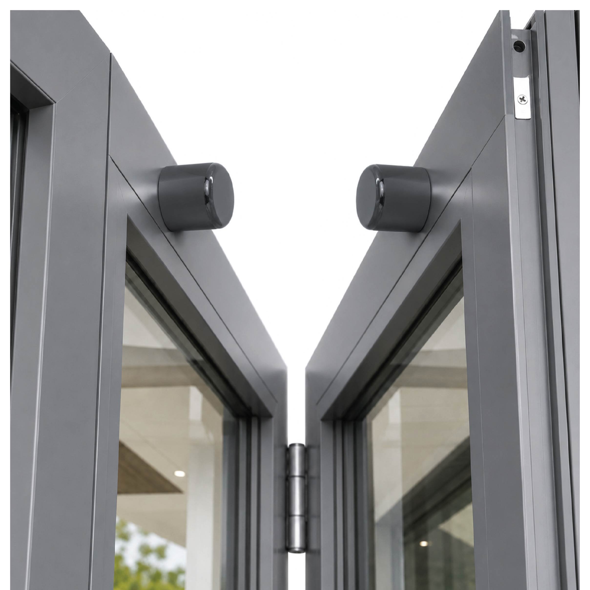 Grey DoorMag
