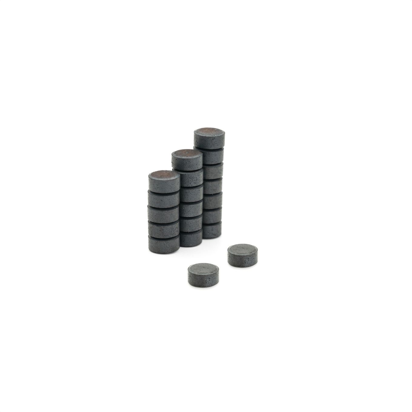 Y10 Ceramic Magnets - 5/16" diameter x 3/16" thick - 0.10lbs Pull