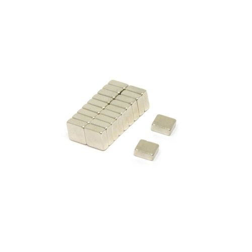 1/2 X 1/2 Inch Neodymium Rare Earth Cylinder/Rod Magnet N52 D88-n52 | K&J Magnetics